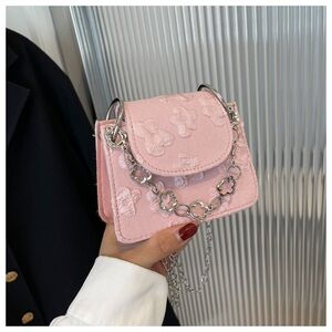 Pink Floral Embroidered Chain Shoulder Bag